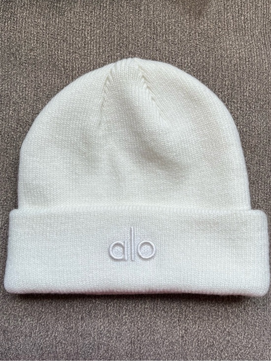 ALO Yoga White Knit Cuffed Beanie